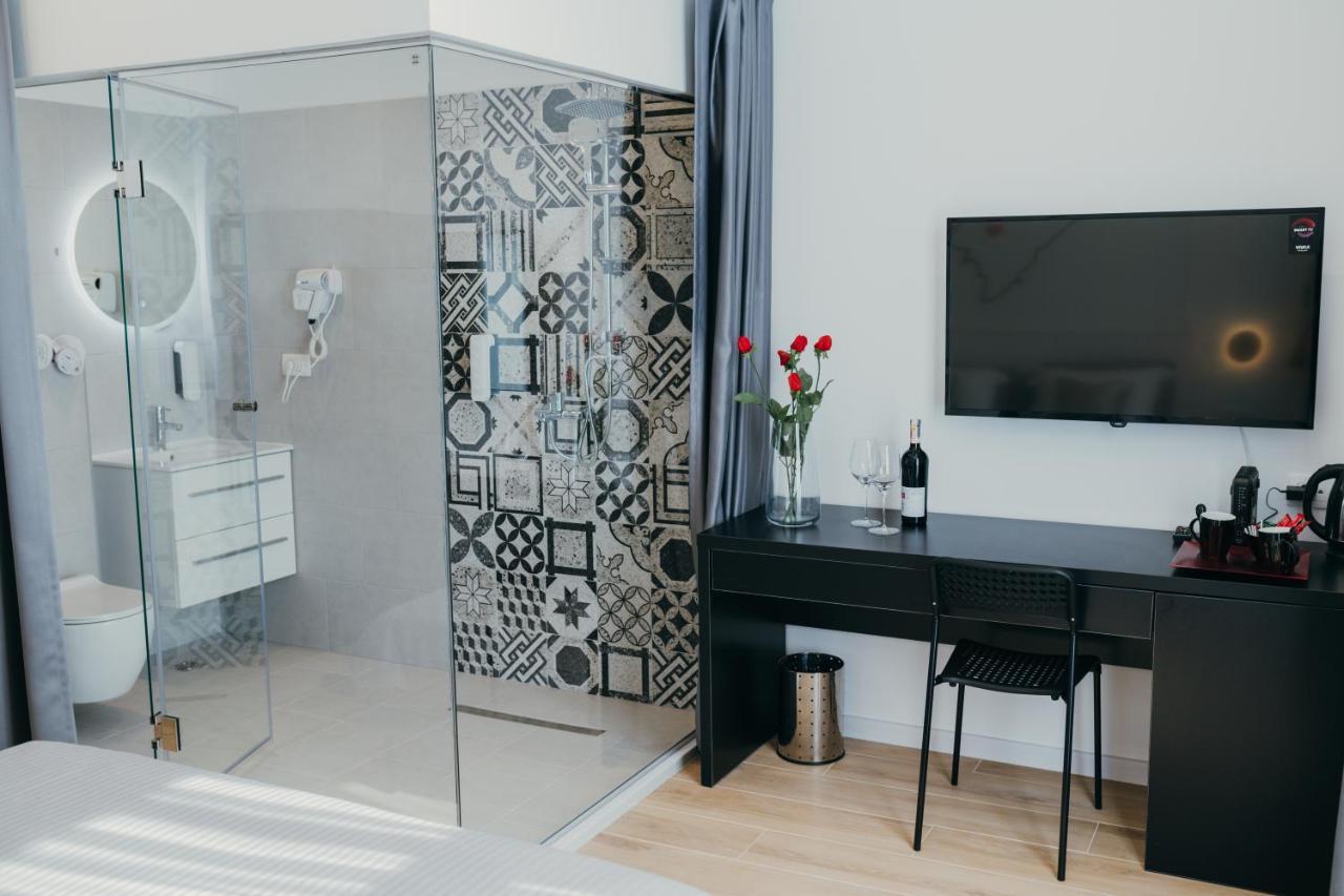 Poppy Downtown Suites Sarajevo Ngoại thất bức ảnh