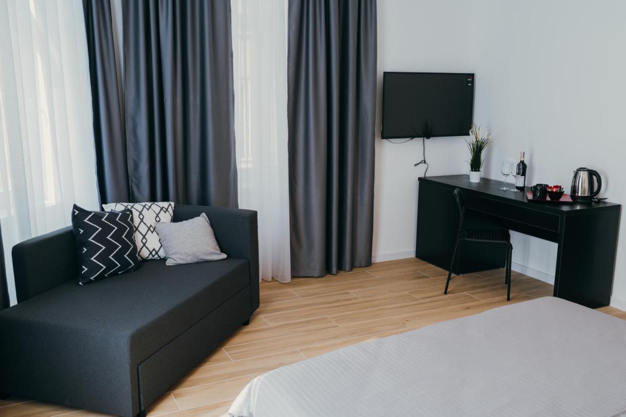 Poppy Downtown Suites Sarajevo Ngoại thất bức ảnh